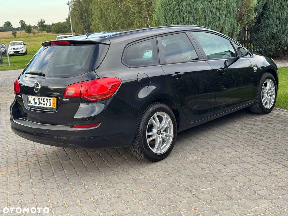 Opel Astra - 12