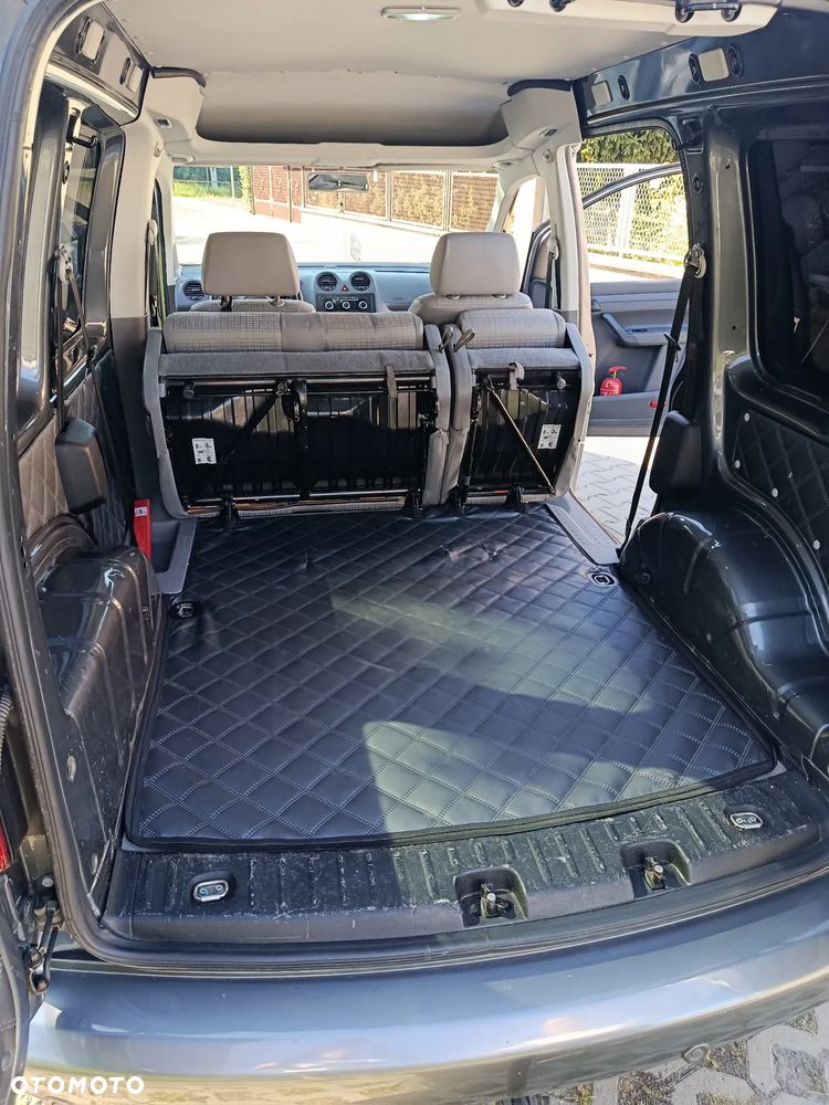 Volkswagen Caddy 1.6 (7-Si.) DSG - 10