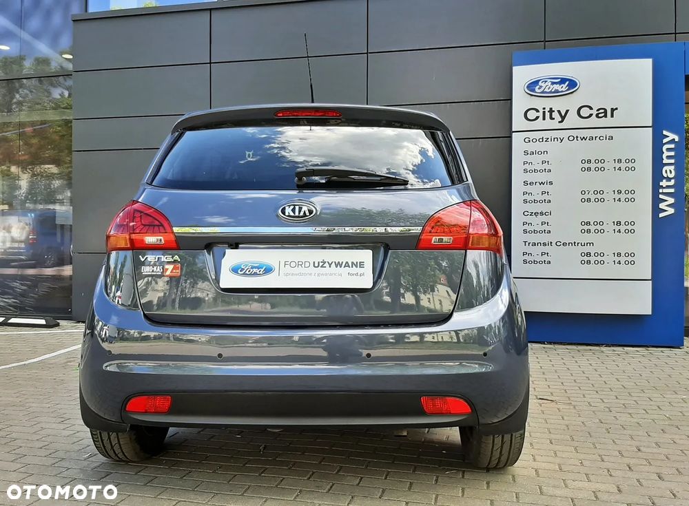Kia Venga 1.6 L - 18
