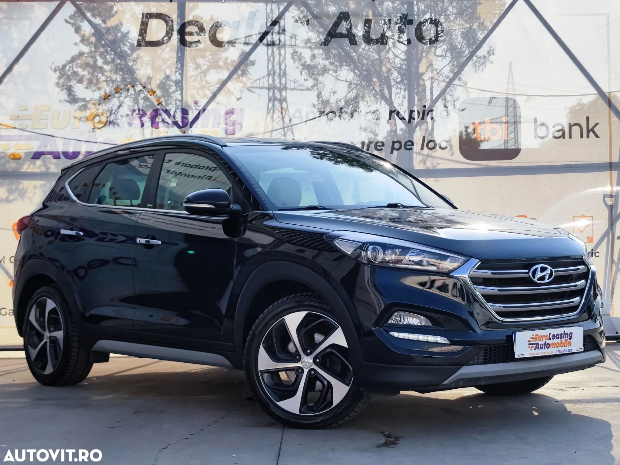 Hyundai Tucson 2.0 CRDI 4WD 8AT Luxury - 1