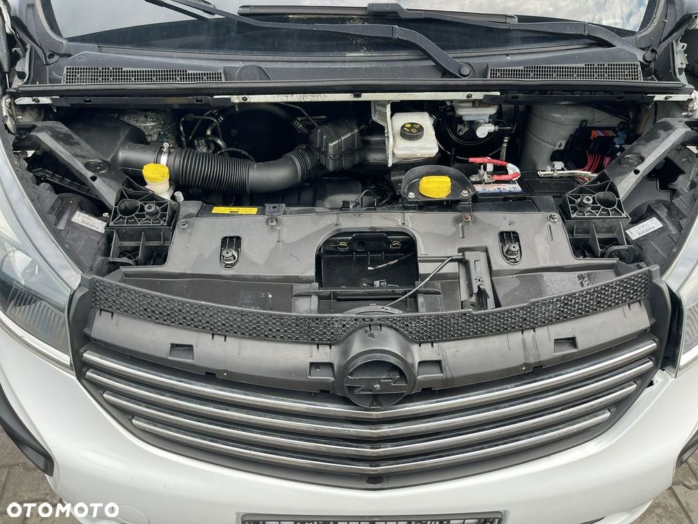 Opel Vivaro - 15