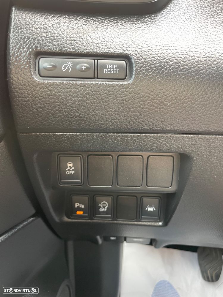Nissan Qashqai 1.5 dCi Tekna Premium Pele S Alcantara - 21