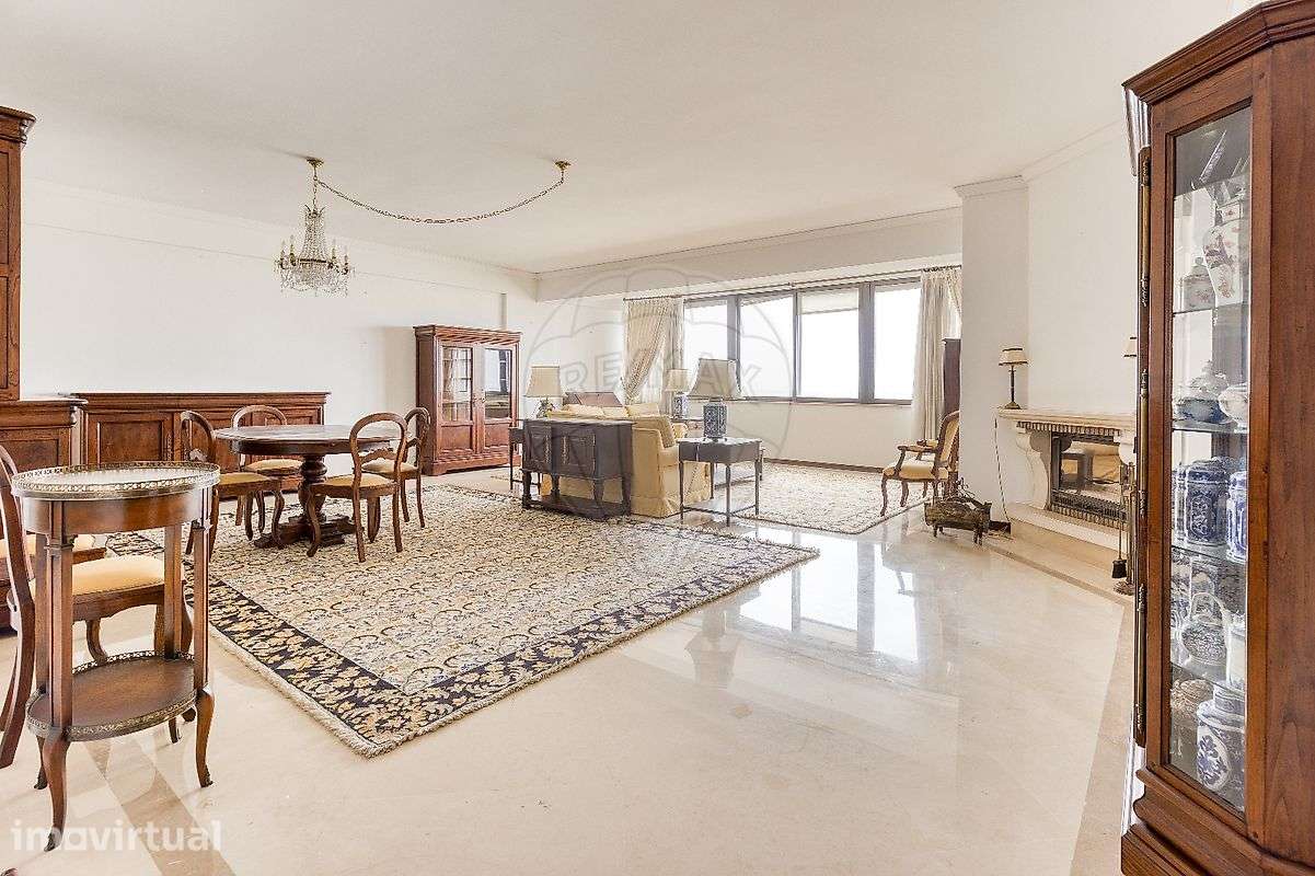 Apartamento T4 para arrendamento - Grande imagem: 2/31