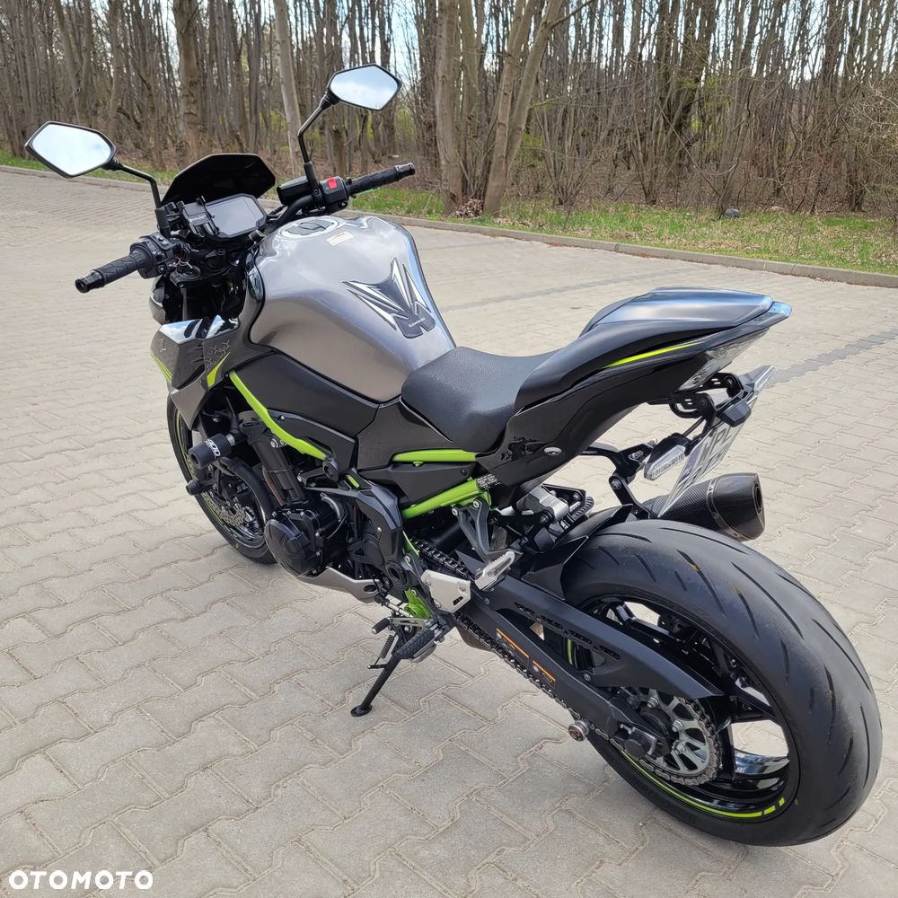 Kawasaki Z 900 - 7