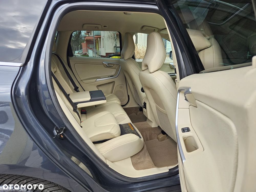 Volvo XC 60 DRIVe Summum - 13