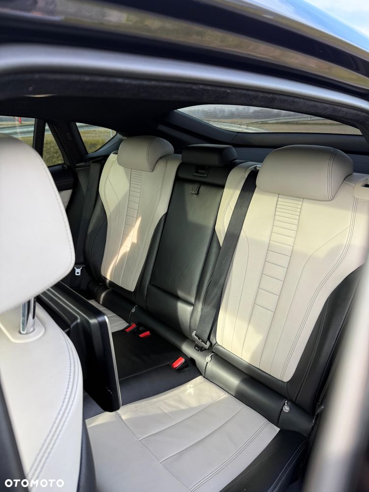 BMW X6 xDrive30d - 14
