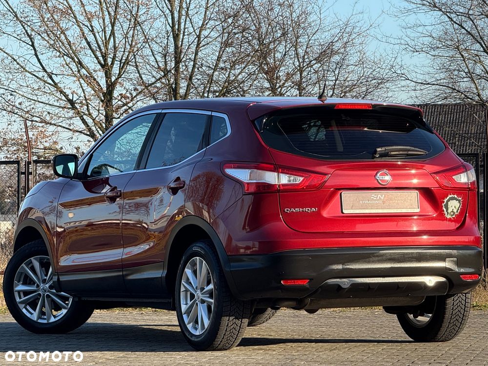 Nissan Qashqai 1.2 DIG-T N-Connecta EU6 - 28