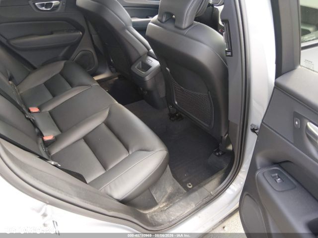 Volvo XC 60 B5 B AWD Inscription - 6