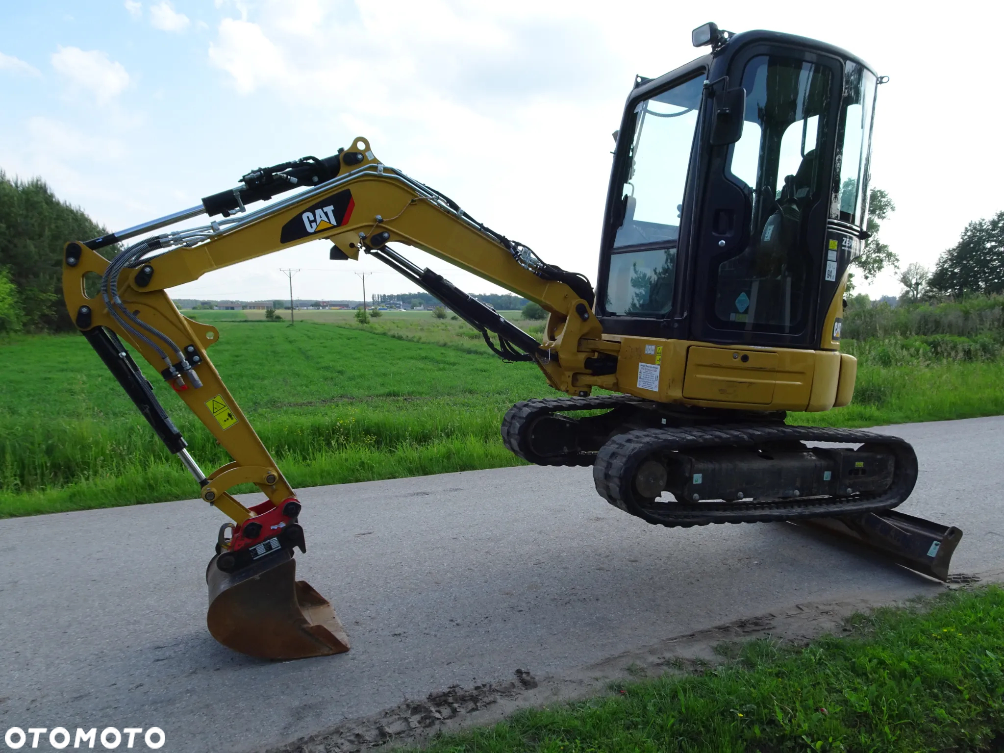 Caterpillar 303E z Niemiec Idealny 1800h Pierwszy Własciciel - 10