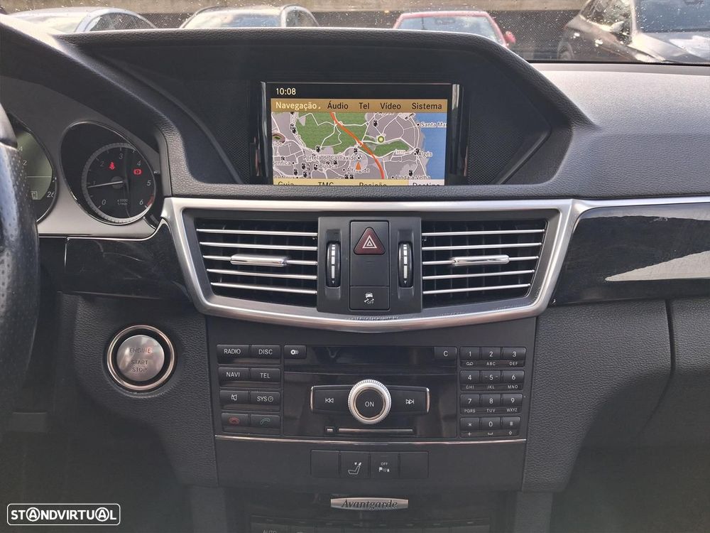 Mercedes-Benz E 250 BlueTEC 9G-TRONIC Edition - 21