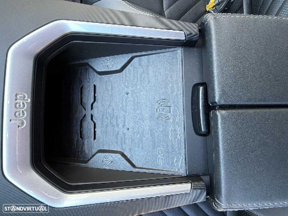 Jeep Compass 74 kWh Altitude - 22