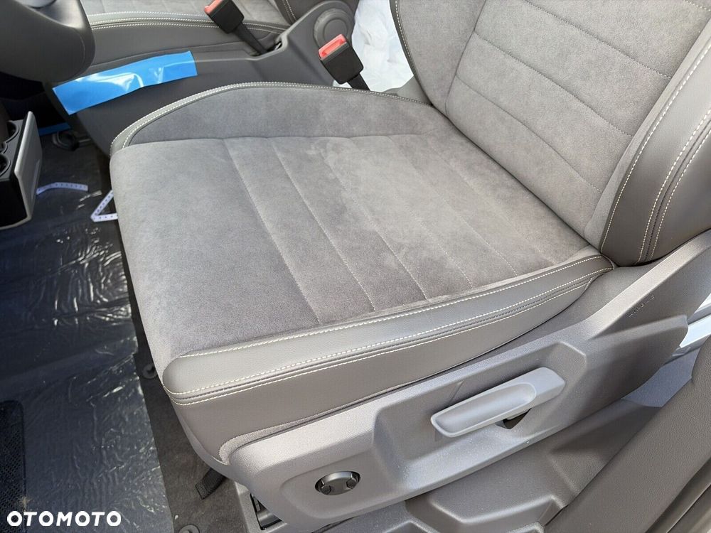Volkswagen California - 36