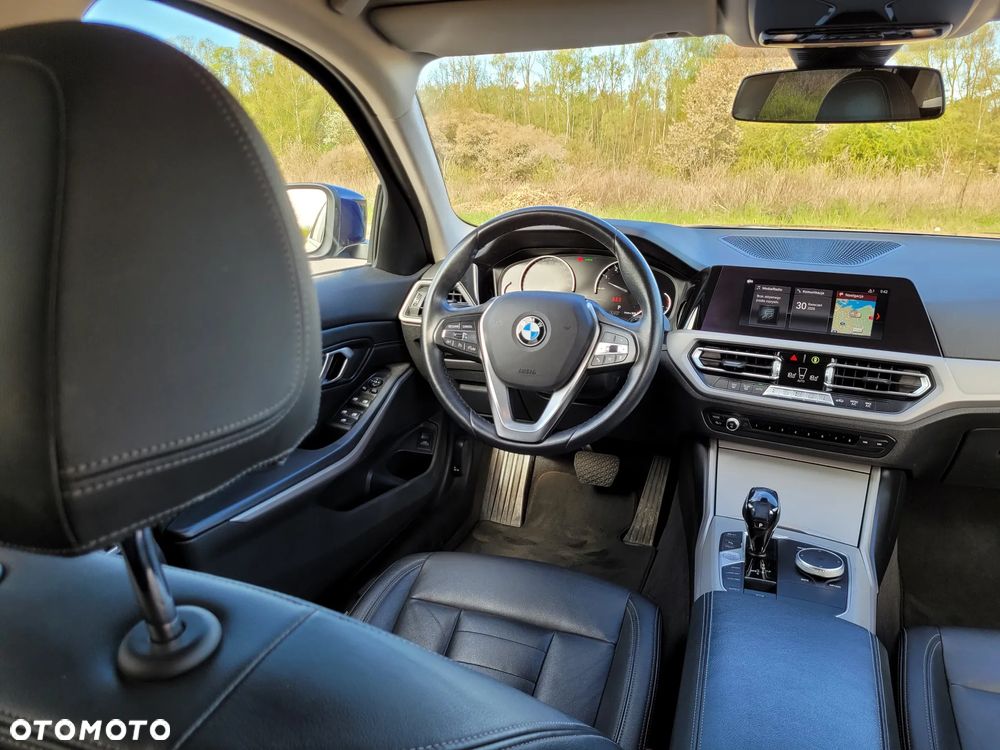 BMW Seria 3 320i GPF Advantage sport - 8