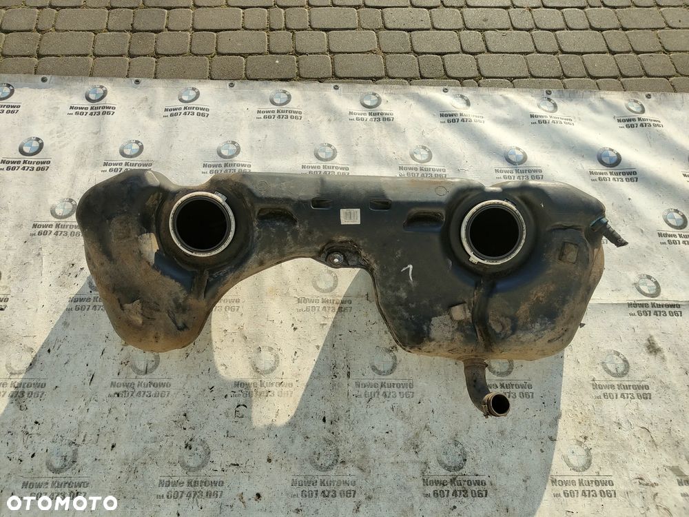 BMW E81 E87 Zbiornik paliwa Bak Diesel 6763843 - 1
