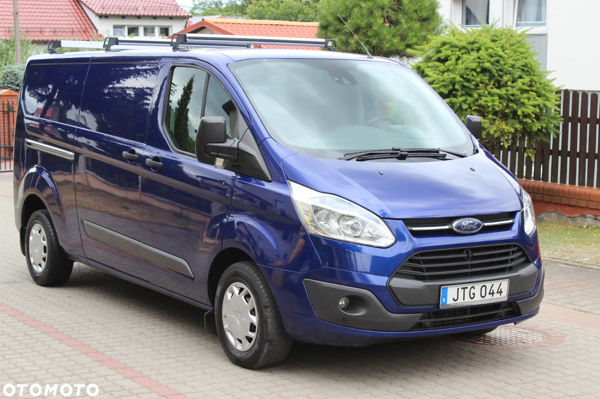 Ford TRANSIT CUSTOM L2H1 - 3