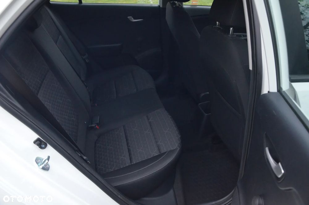 Kia Rio 1.2 Vision - 25