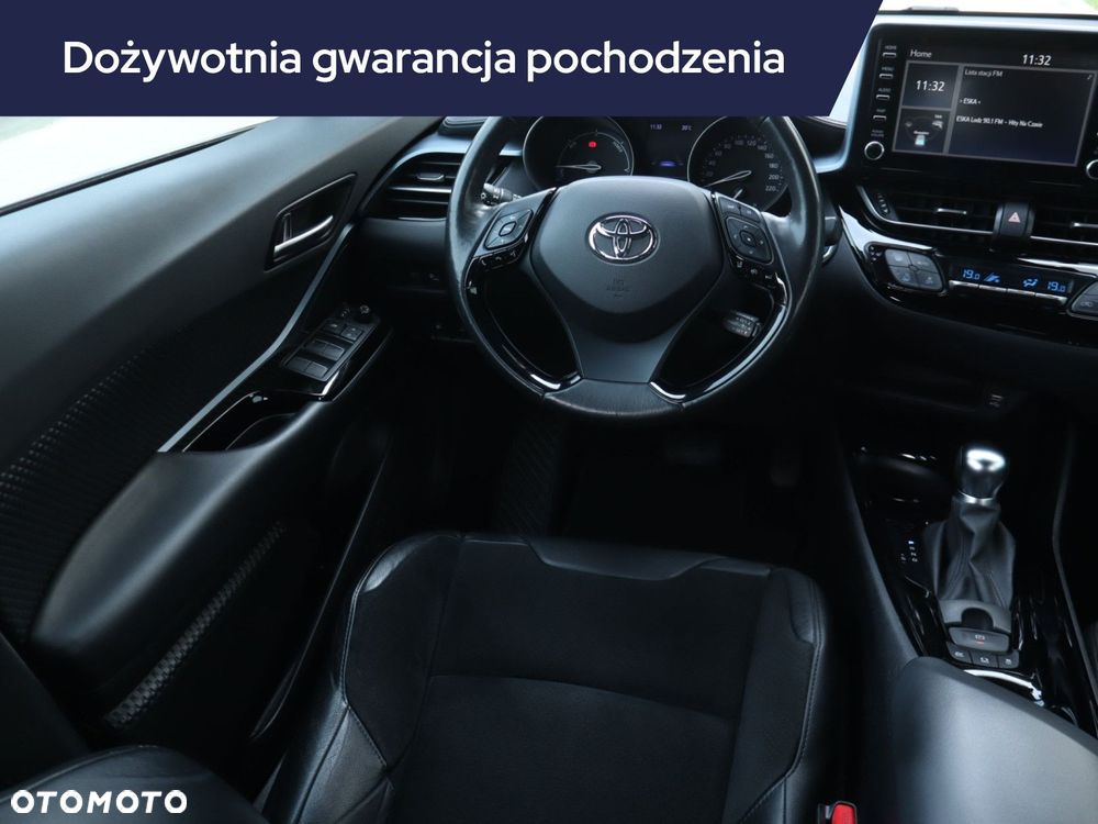 Toyota C-HR - 9
