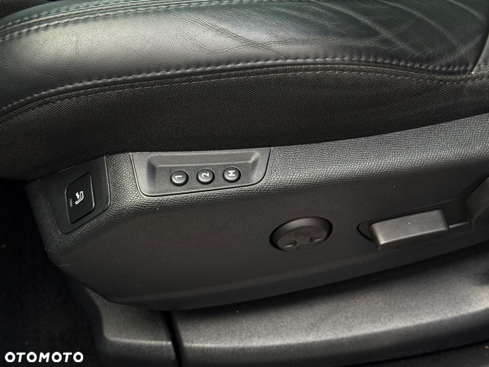 Peugeot 3008 BlueHDi 180 Stop & Start EAT6 GT - 24