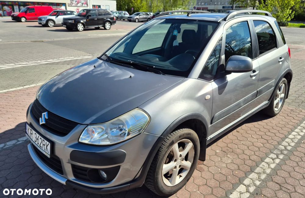 Suzuki SX4 - 4