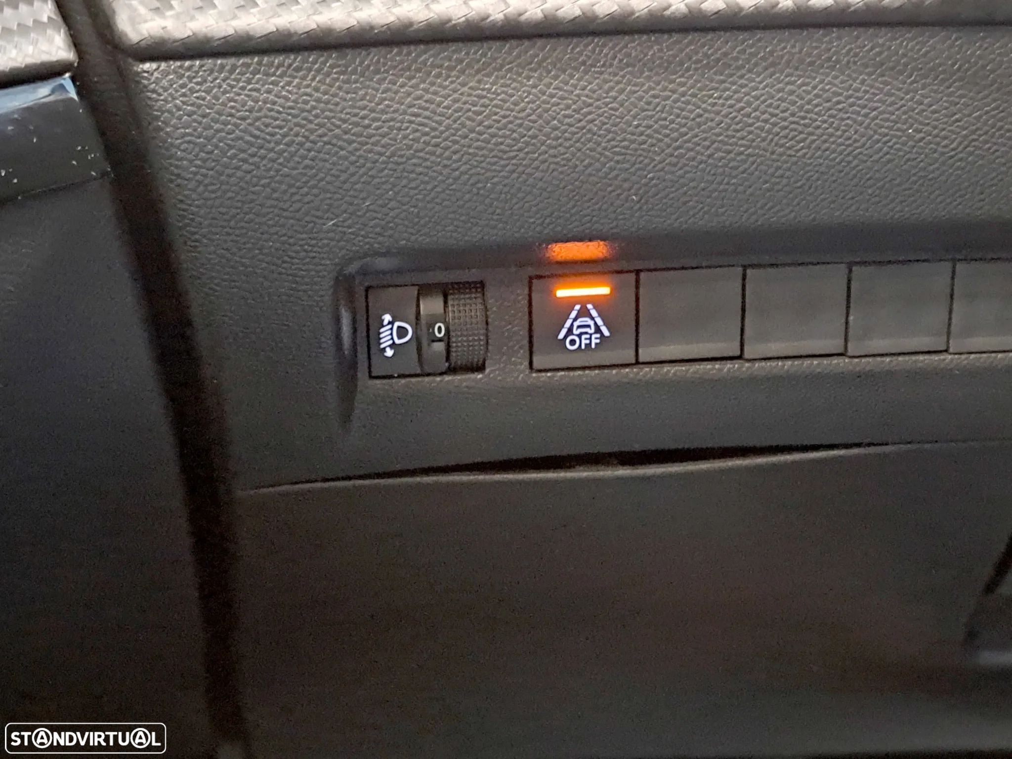 Peugeot 208 1.2 PureTech Active - 9