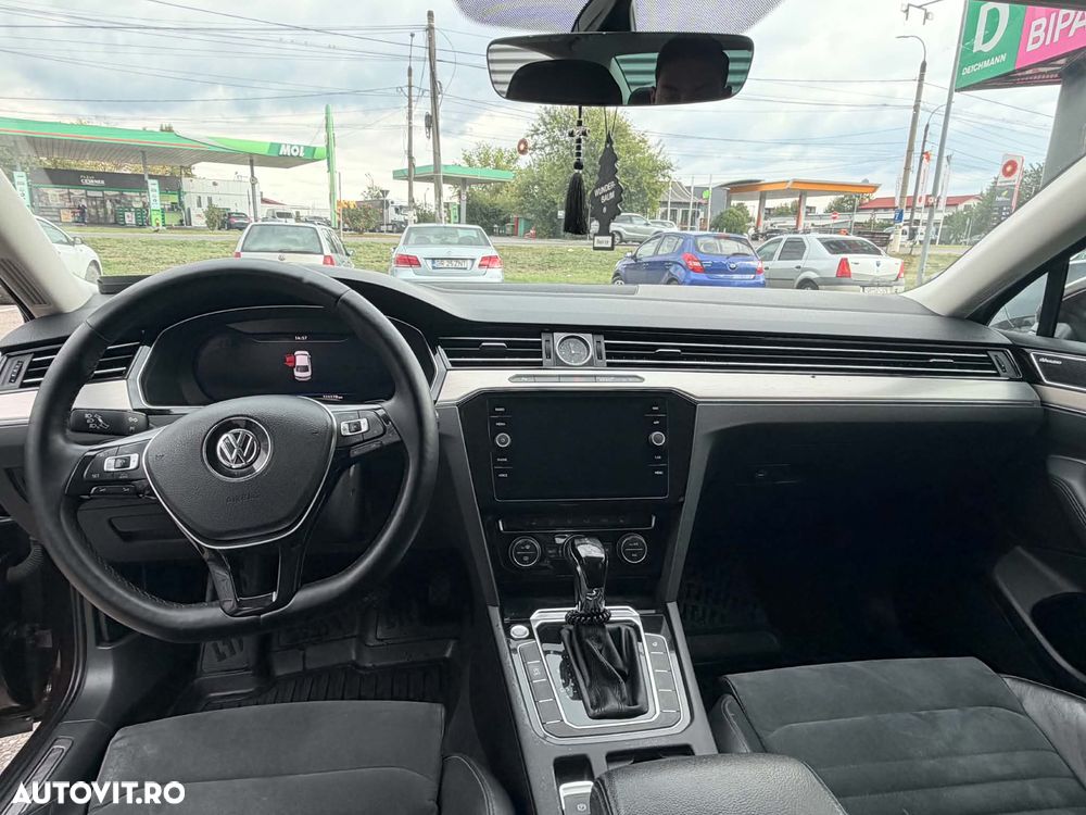 Volkswagen Passat - 5