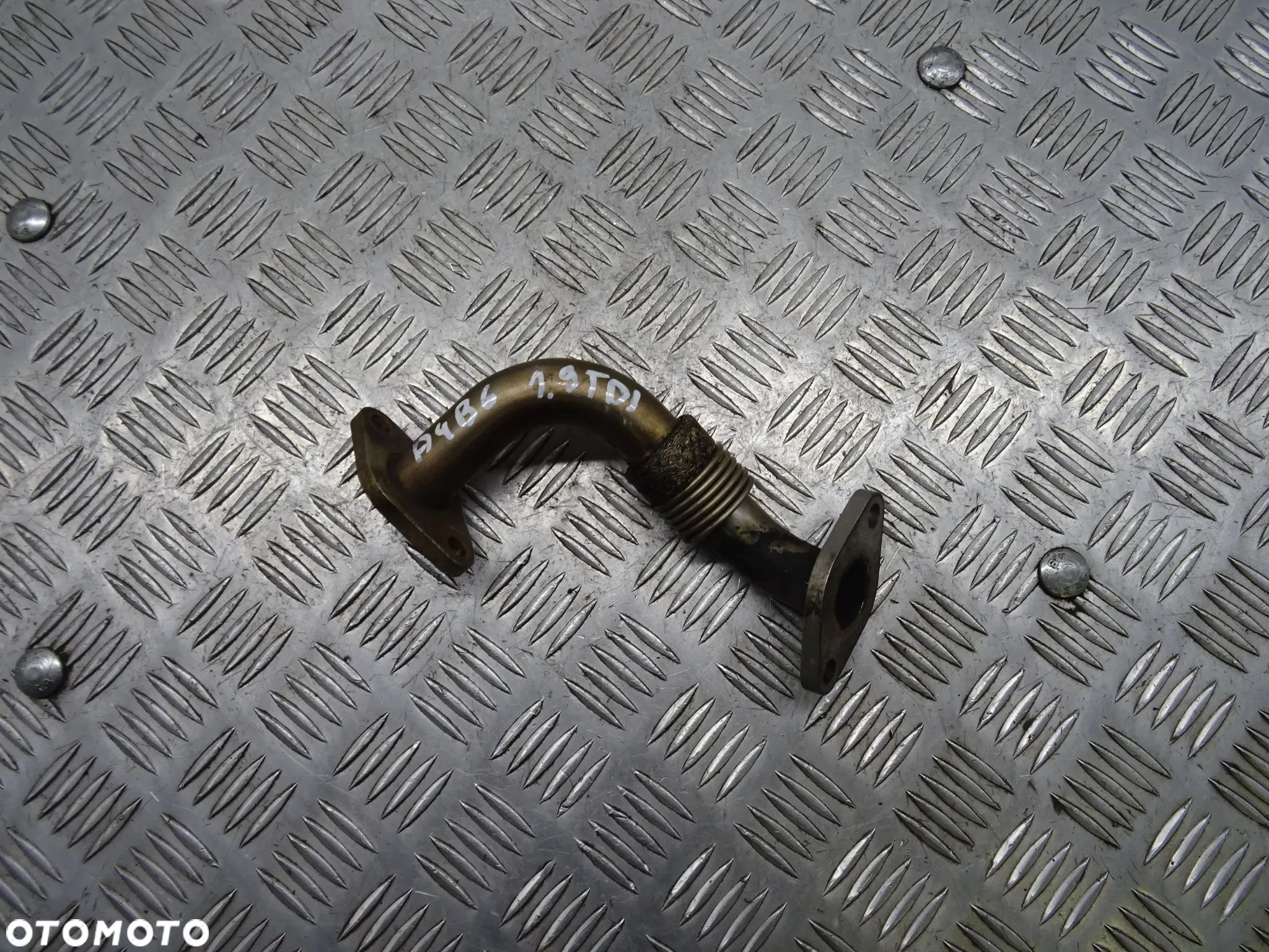AUDI A4 B6 00-06 2.0B RURKA PRZEWÓD EGR - 1