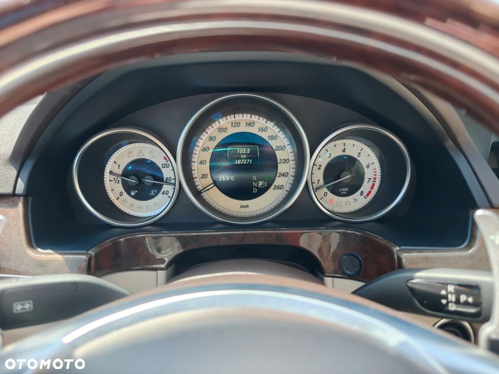 Mercedes-Benz Klasa E 350 4-Matic Avantgarde - 30