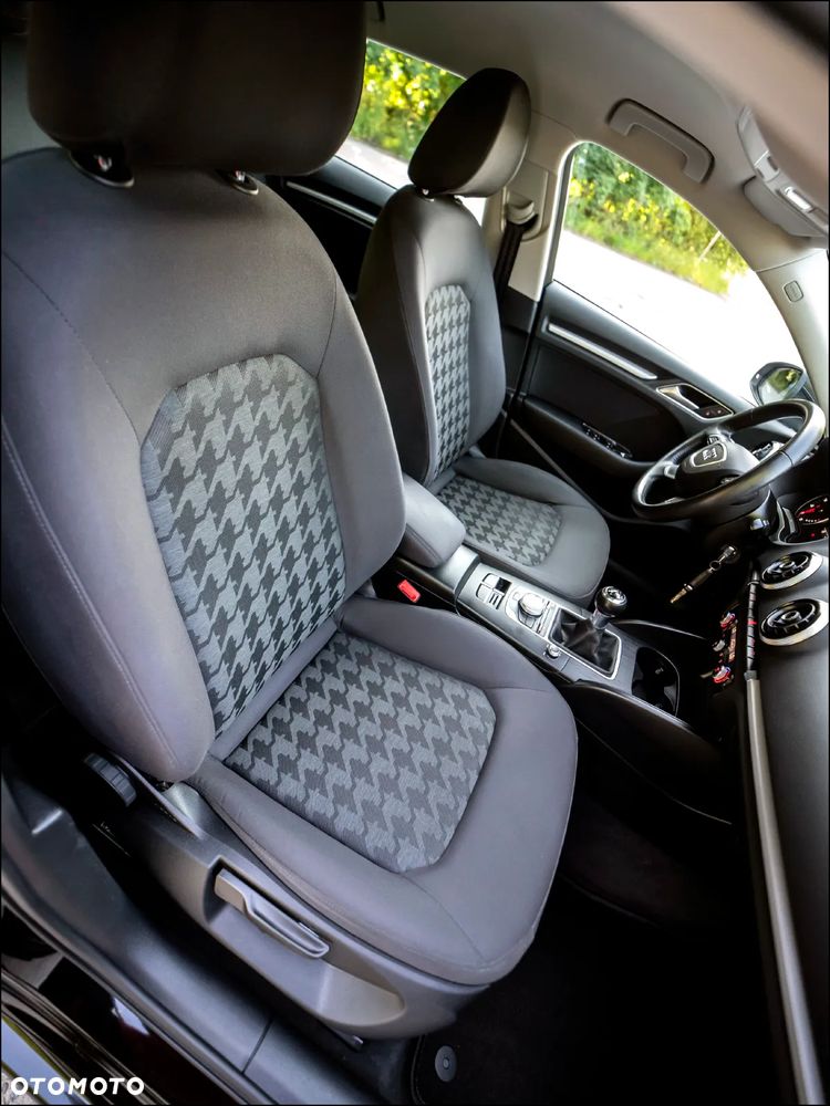 Audi A3 Sportback - 33