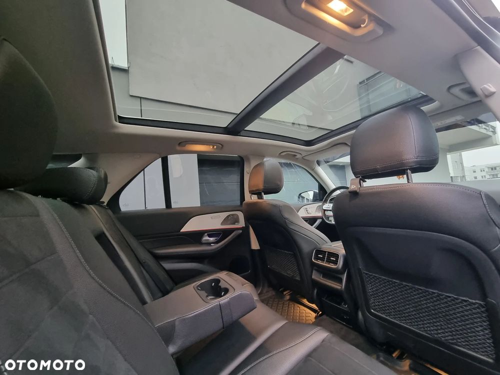 Mercedes-Benz GLE 300 d 4-Matic - 17