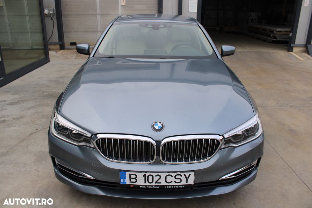 BMW Seria 5 530d xDrive AT - 2