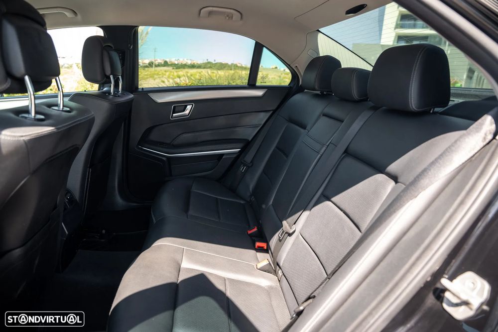 Mercedes-Benz E 220 CDi Avantgarde BE Auto. - 15