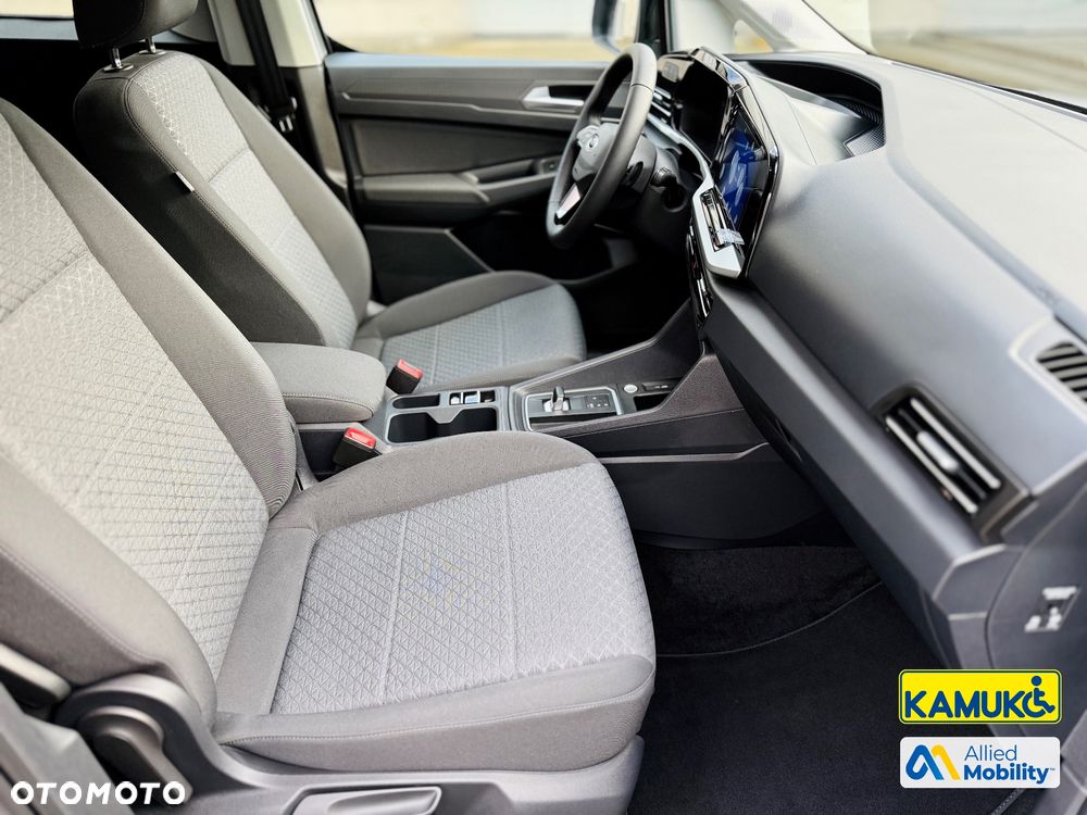 Ford Tourneo Connect 1.5 EcoBoost Titanium - 28