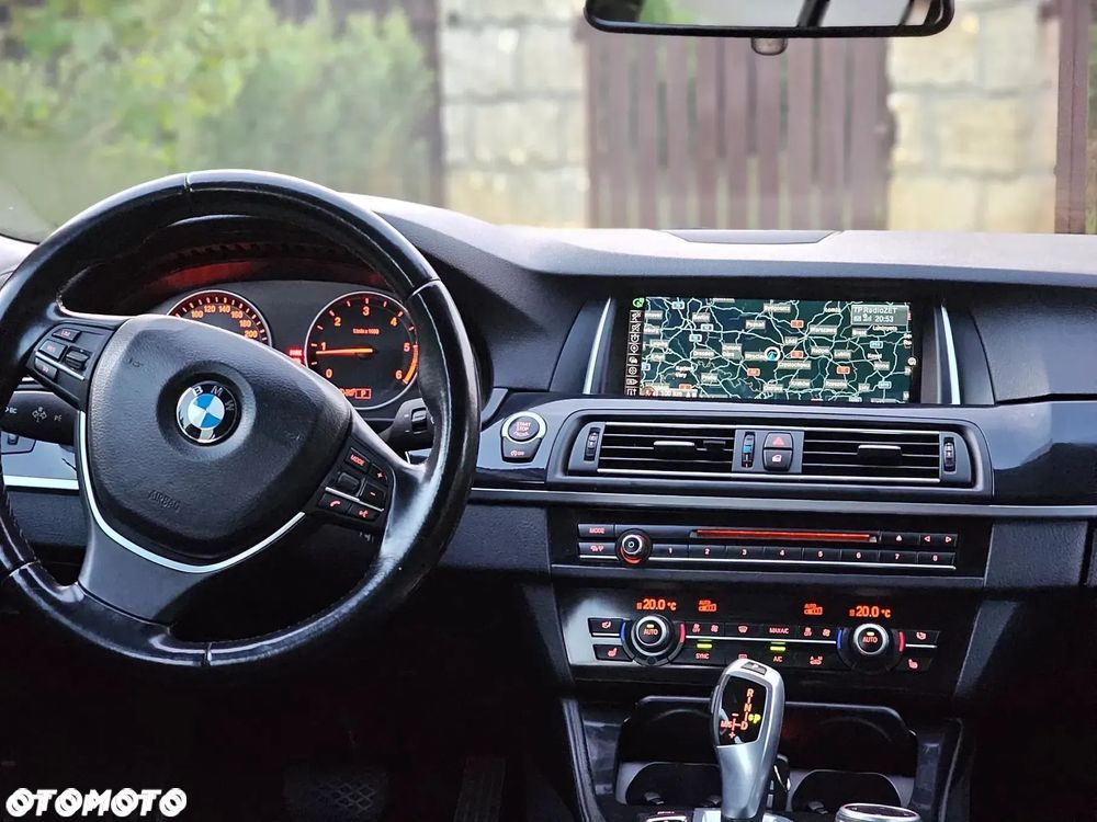 BMW Seria 5 520d - 6