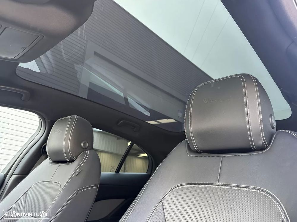 Jaguar I-Pace EV400 AWD R-DYNAMIC HSE - 42