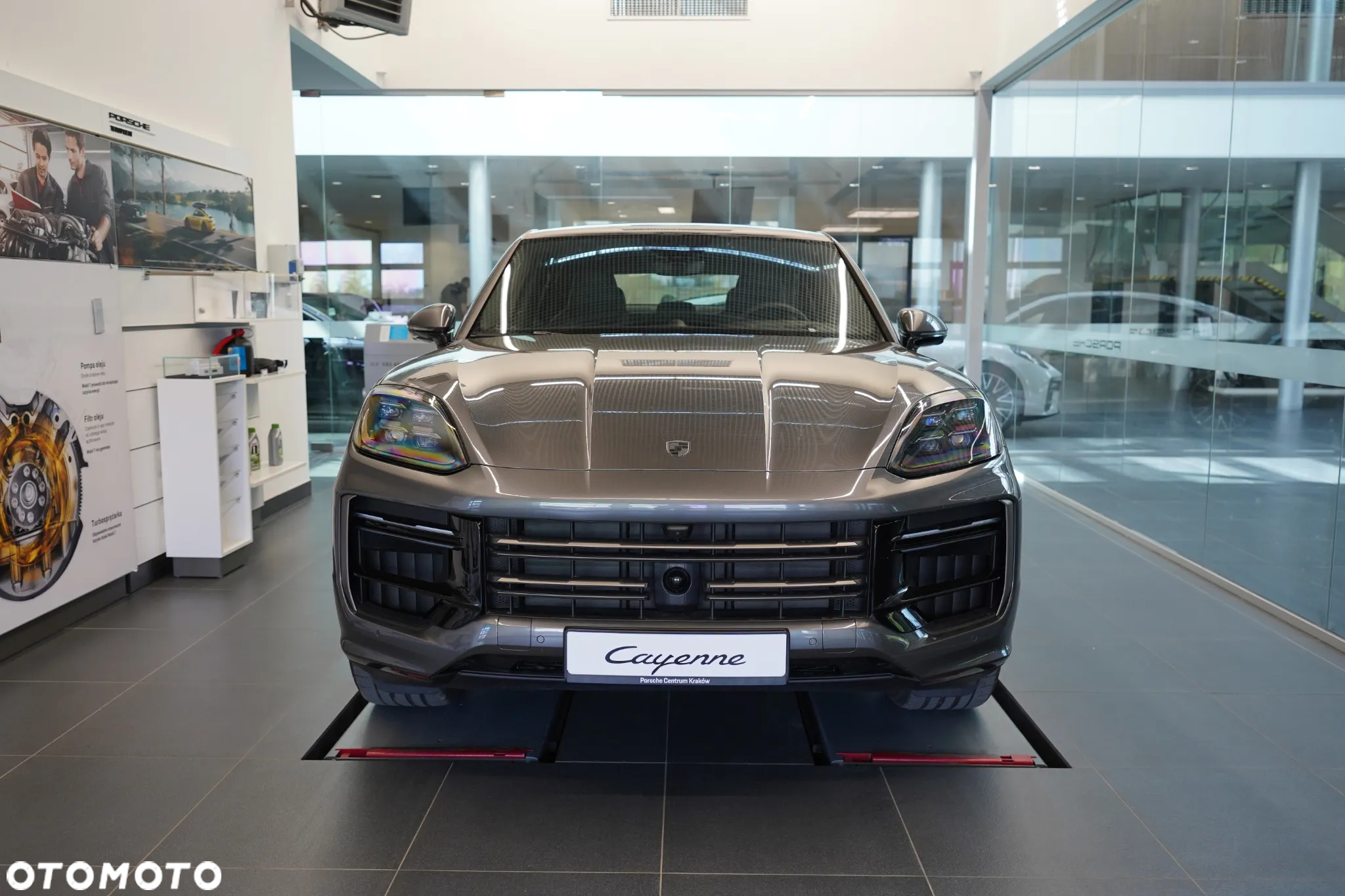 Porsche Cayenne - 4