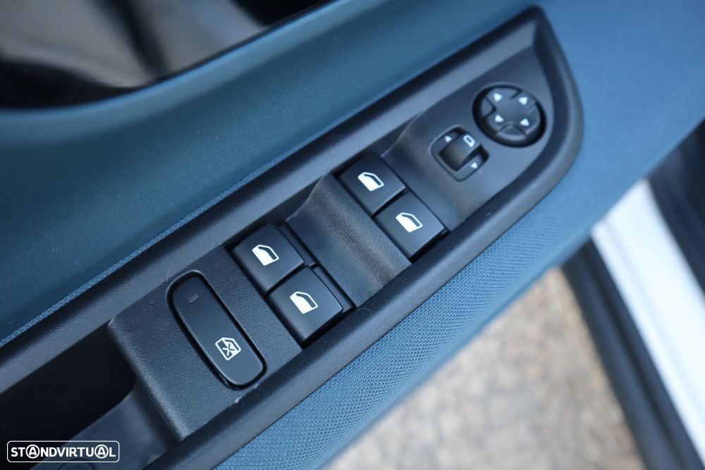 Fiat Grande Panda 1.2 Hybrid La Prima eDCT - 15