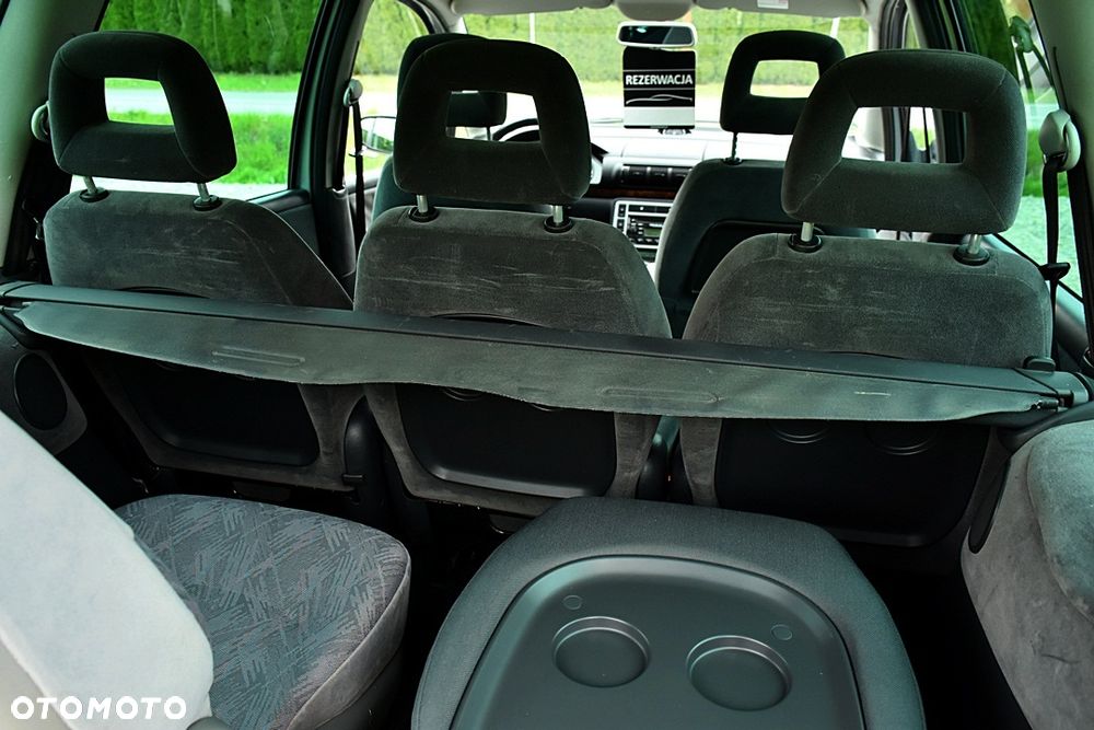 Ford Galaxy TDI Ghia - 34