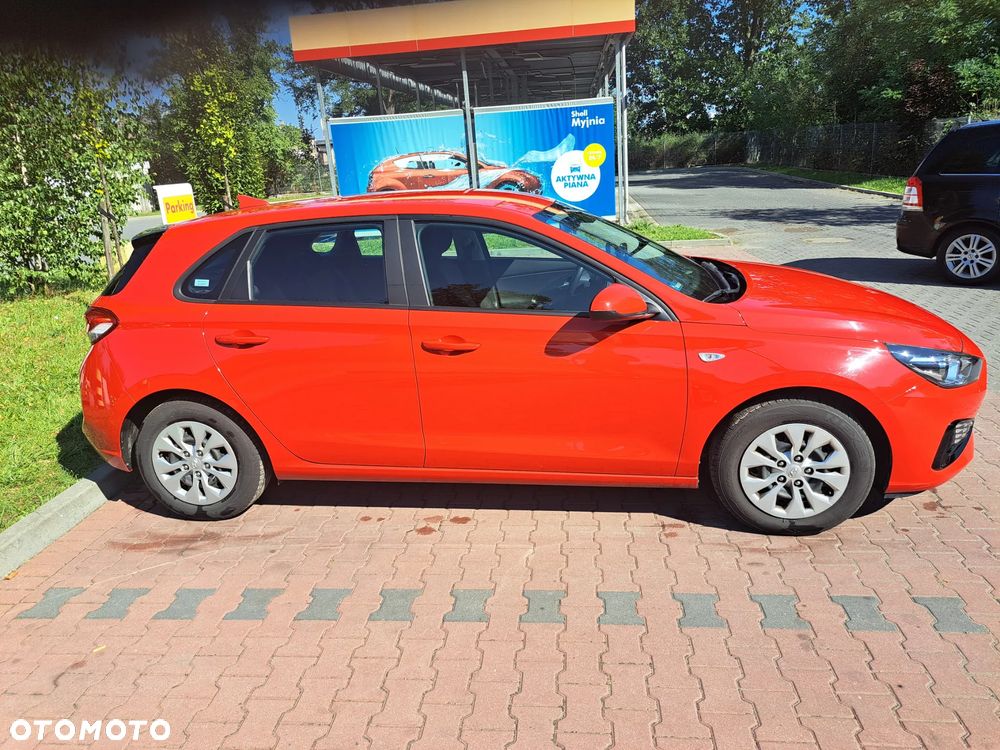 Hyundai i30 1.5 DPI Classic + - 1