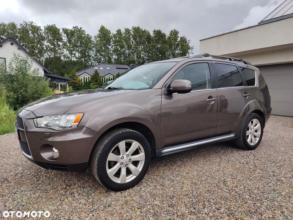 Mitsubishi Outlander 2.0 Intense + NAVI 2WD EU5 CVT - 3
