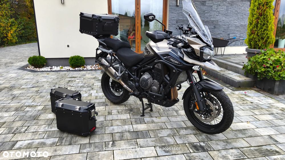 Triumph Tiger - 10