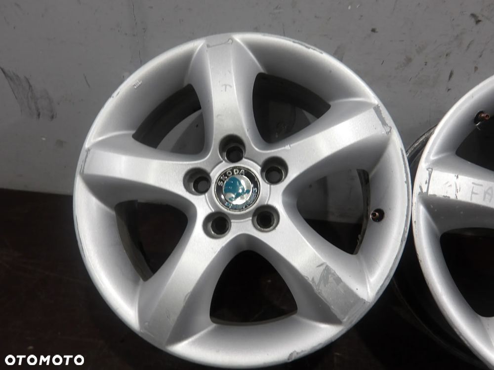 SKODA FABIA II 07-10 1.2B FELGI ALUMINIOWE ALUFELGI 5X100 6J ET43 R15 - 22