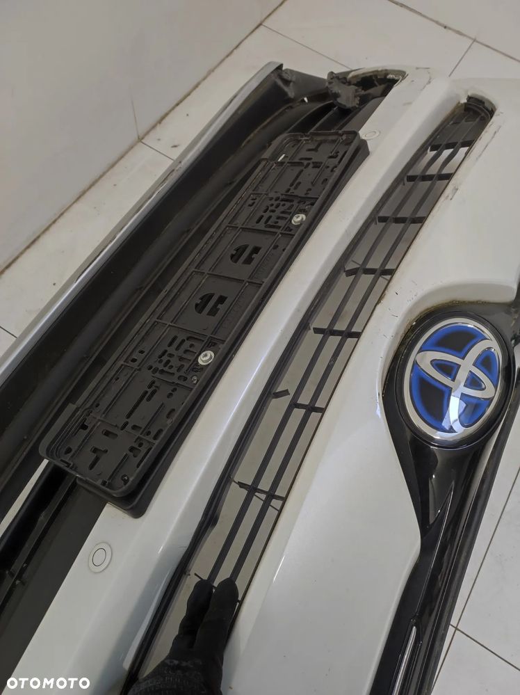 Zderzak przód przedni kompletny 4xpdc Toyota RAV4 IV lift - 11