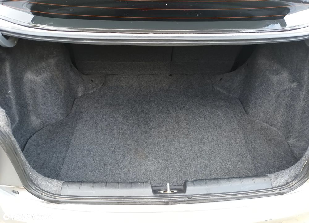 Honda City 1.4 Comfort - 8