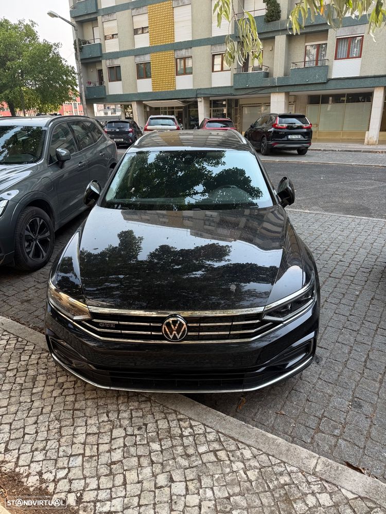 VW Passat Variant - 4