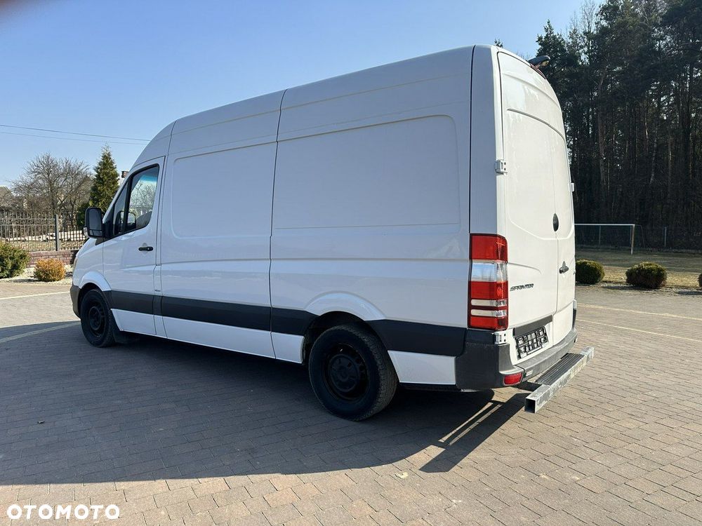 Mercedes-Benz Sprinter - 6