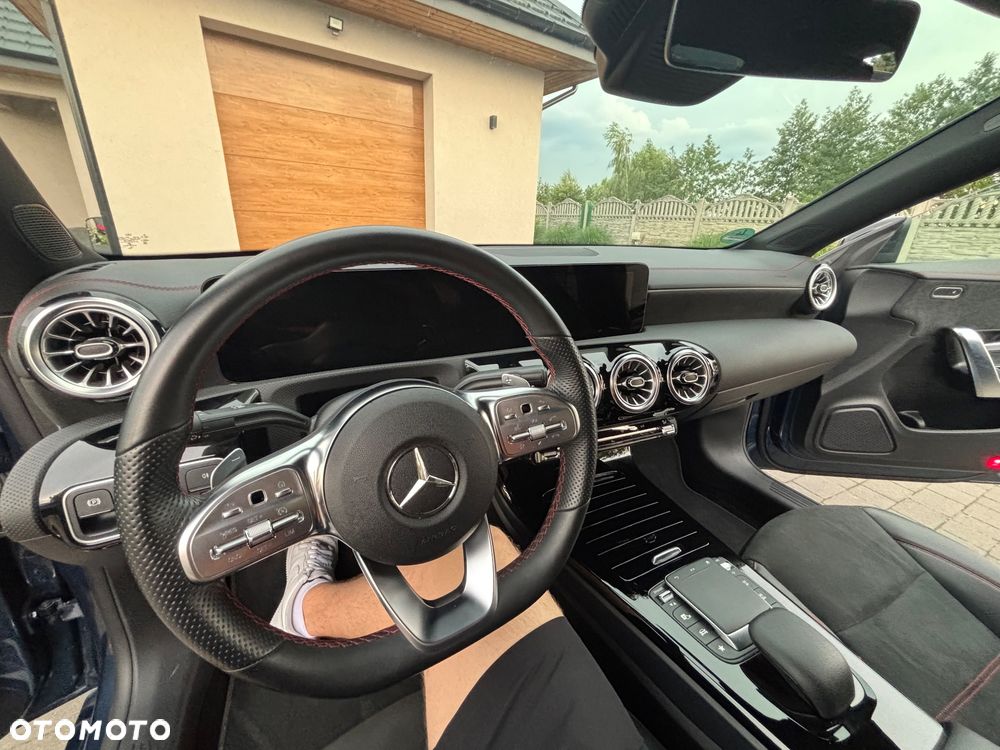 Mercedes-Benz CLA 250 AMG Line 7G-DCT - 19
