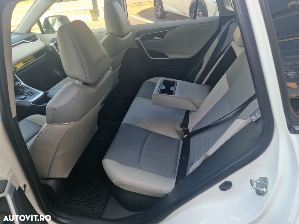 Toyota RAV4 2.5 VVT-iE 4x4 Dynamic - 23