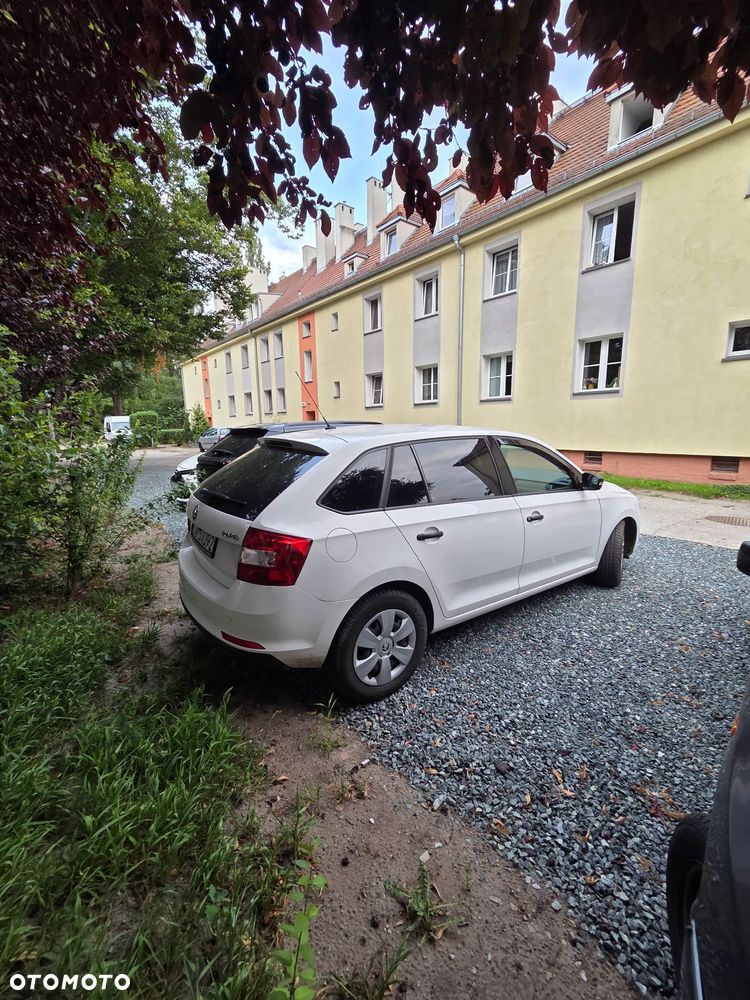Skoda RAPID 1.4 TDI DPF Active - 9