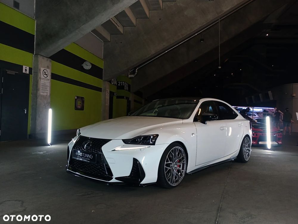 Lexus IS 200t F Sport - 21