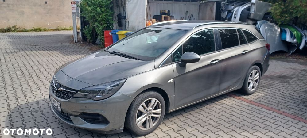 Opel Astra - 4